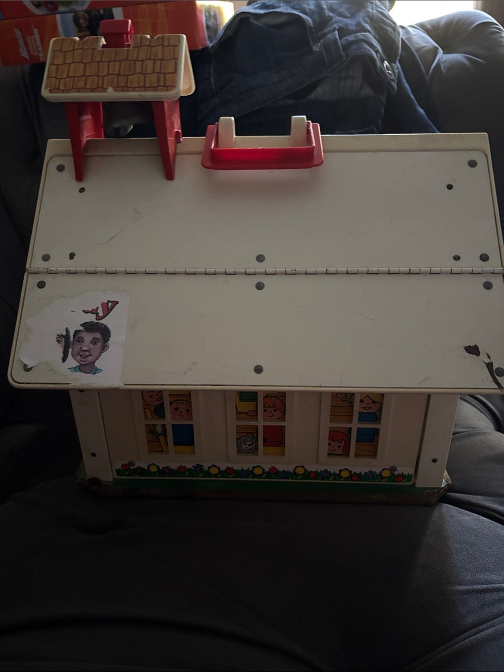 Vintage 70's Fisher-Price School House some wear as seen in pictures.